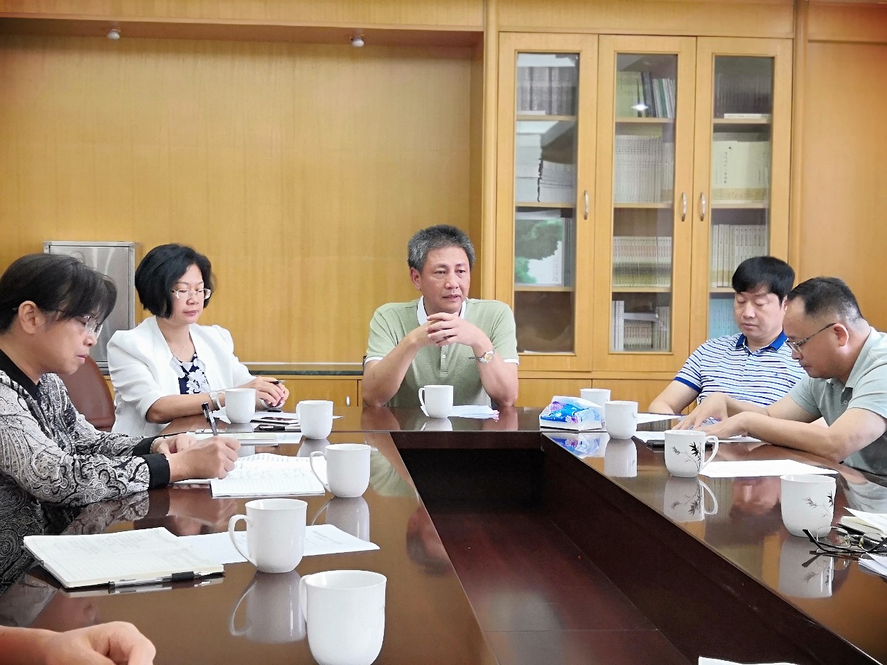 市政协党组召开扩大会议学习贯彻省委十二届四次全会精神 (2)