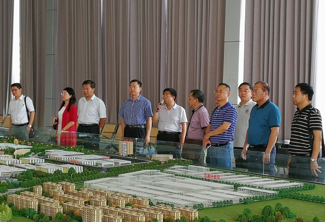 调研组考察荷泽市定陶区汽车特色小镇